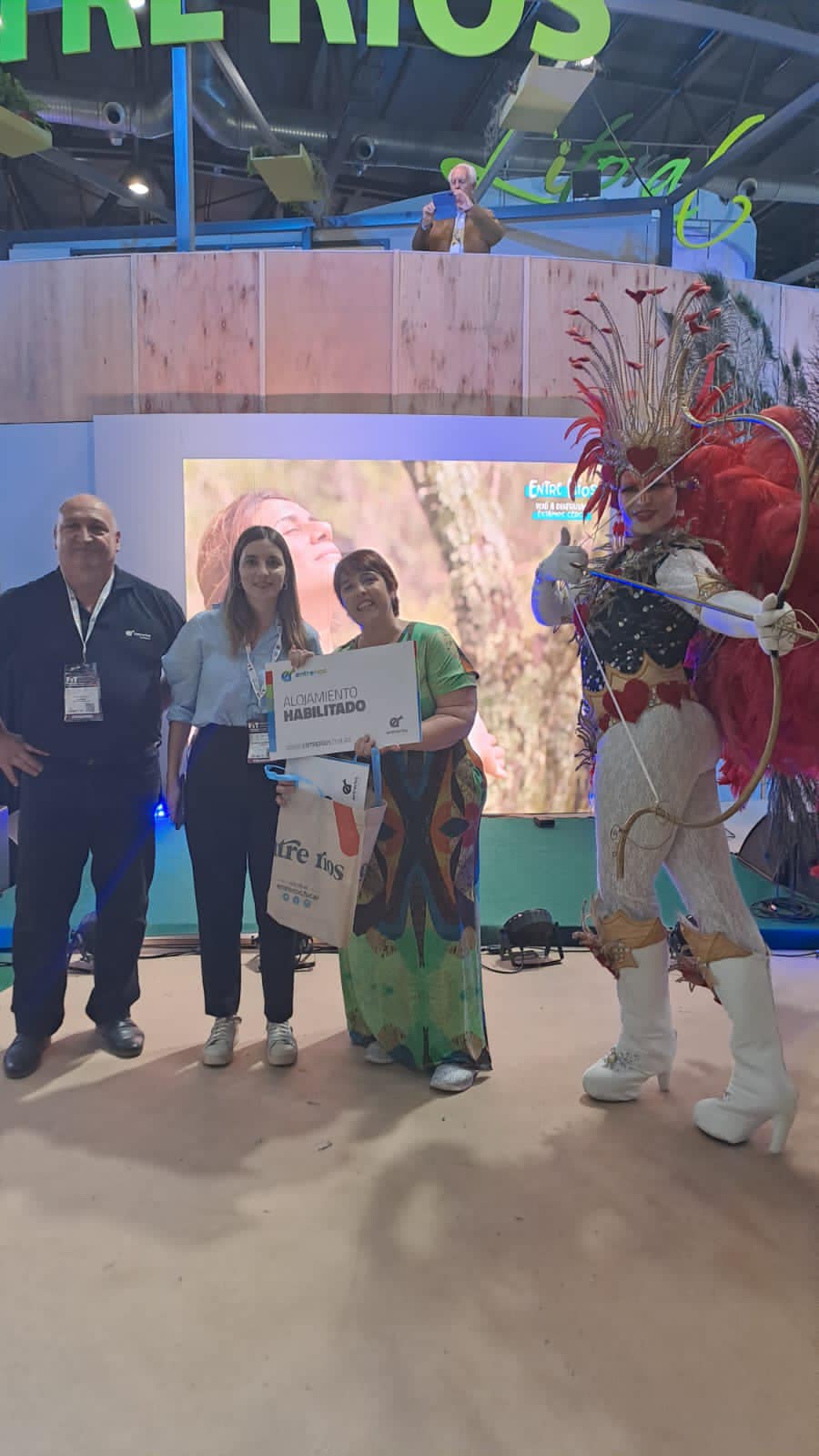 385908978 716231973877213 8336608444085856117 n