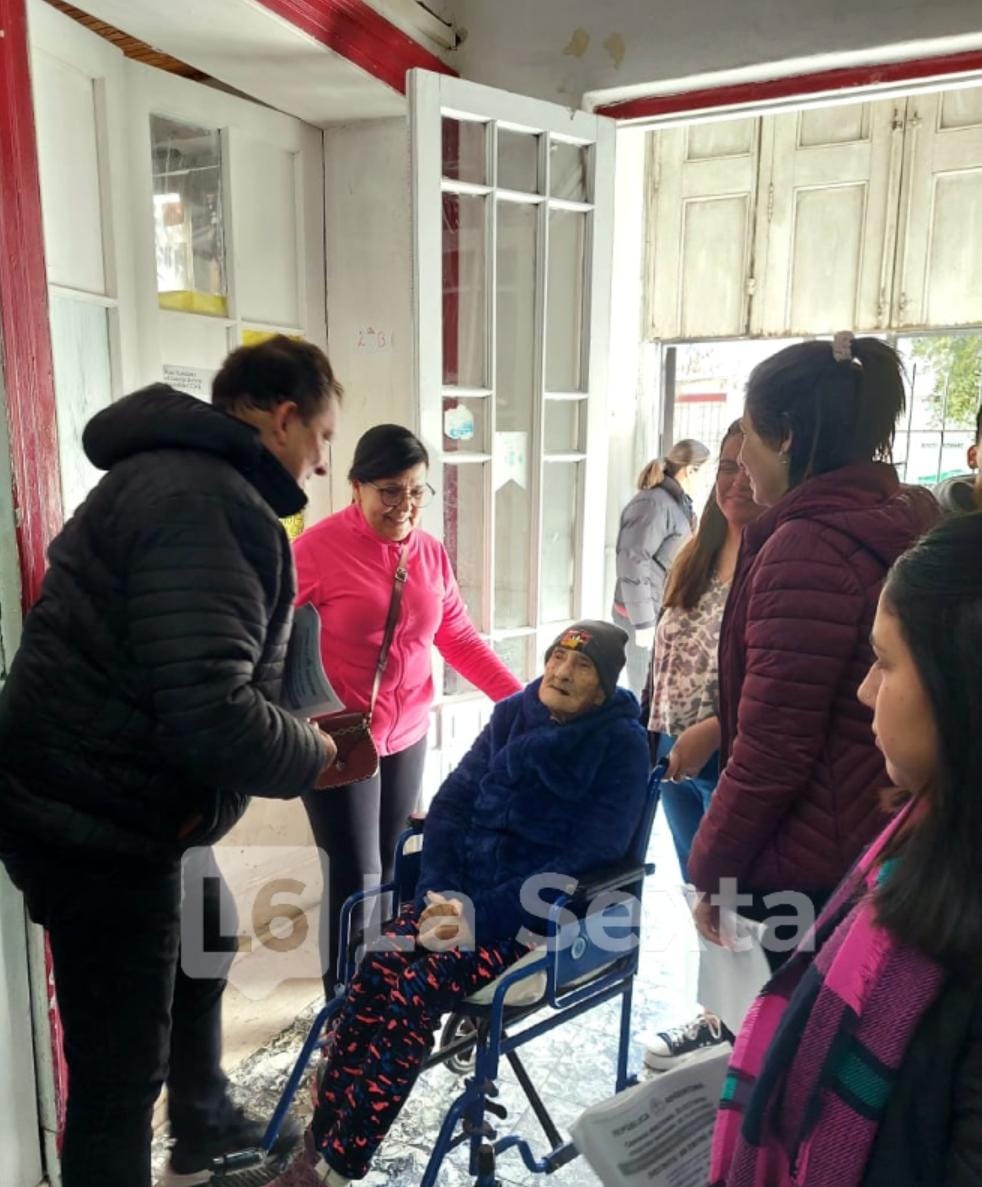 40960f77 4626 4964 9b82 ad072aef95f2