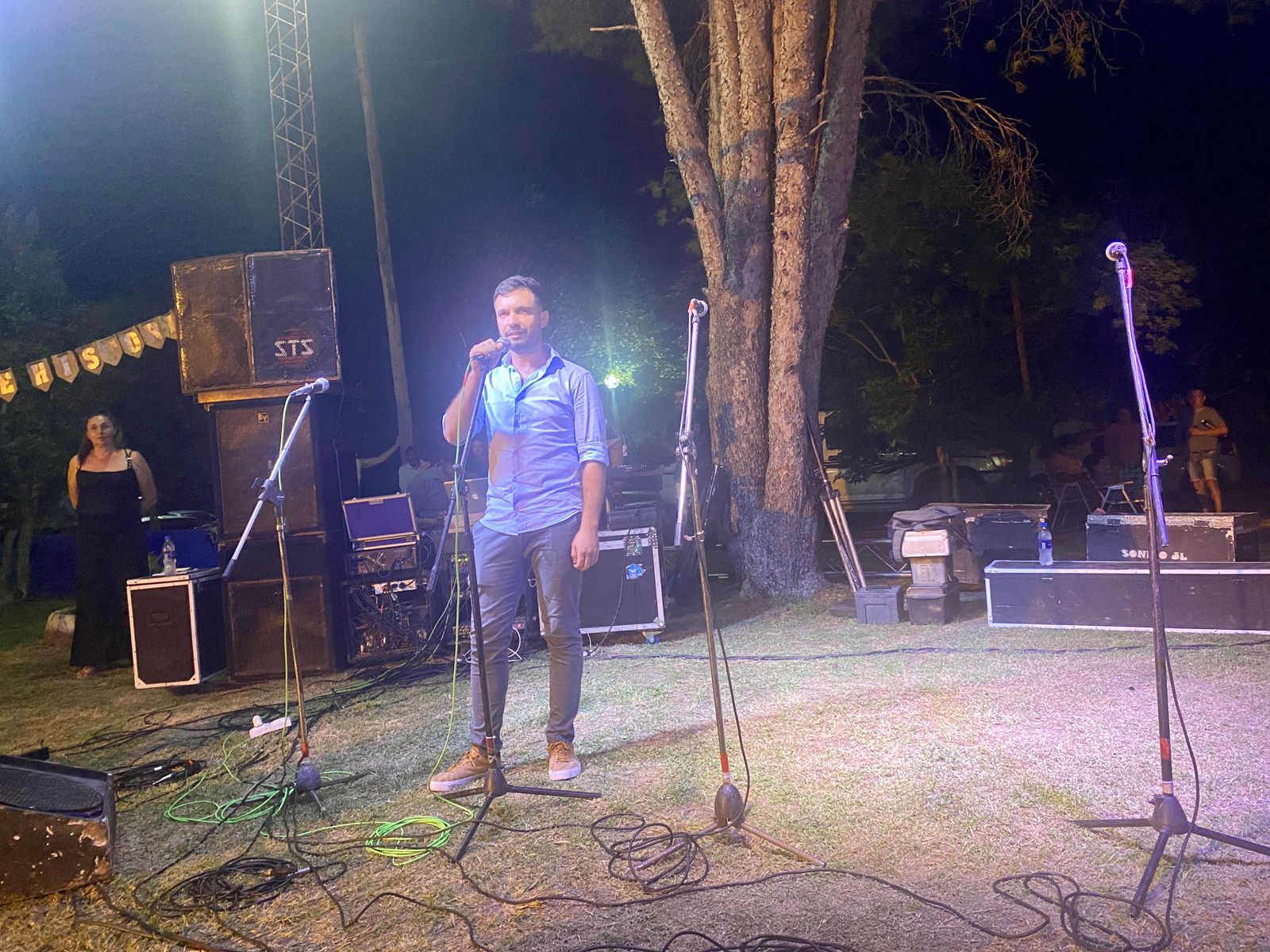 48a8eaa1 b270 4eae b22f 34f2c97b0244