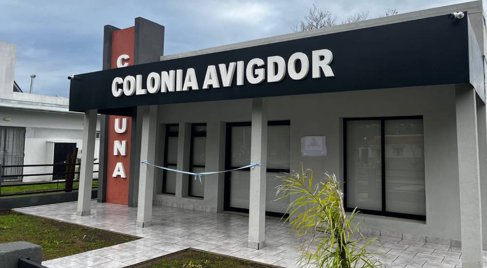 Avigdor inauguracion edificio.jpg