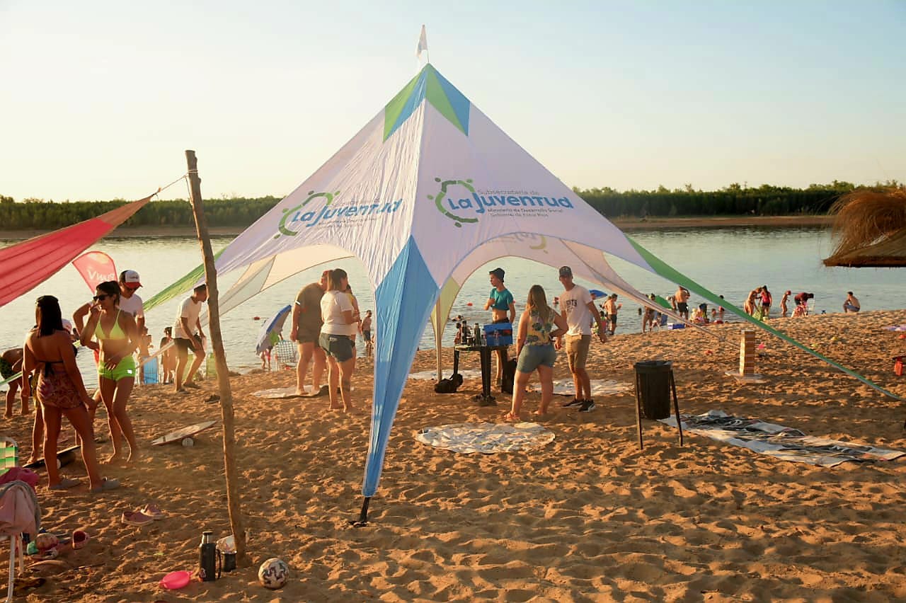 a7a29998 8f26 41ae a5eb dda3f0c4a595