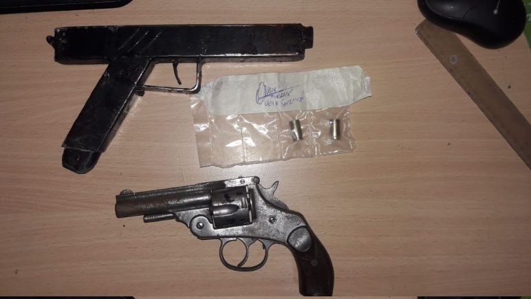 armas rosario joven de santa elena