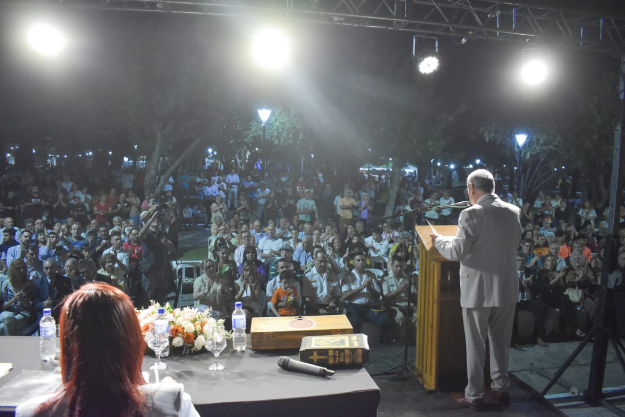 c4d33c6e 3c69 4e17 a59d bc6ccd1de5b2