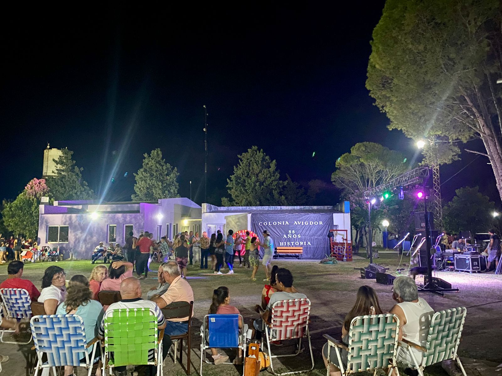 dd1fe2ee b09d 4fed 8617 176ca4e1e449