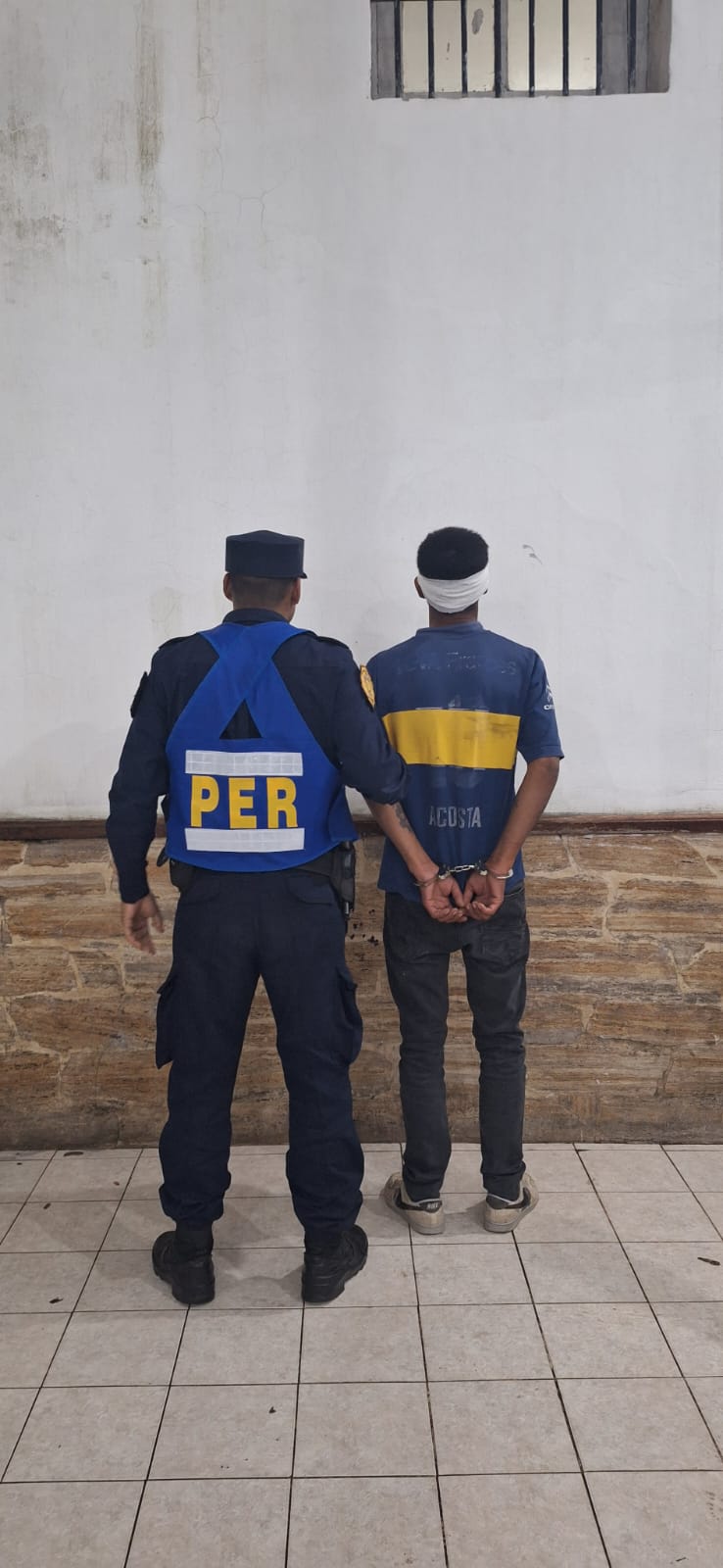 detenido alcaraz intento incendio auto.jpg