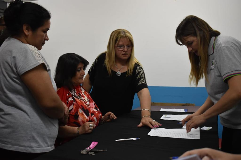 e85f4b81 91fe 46b6 a107 dc8a8cc7d293