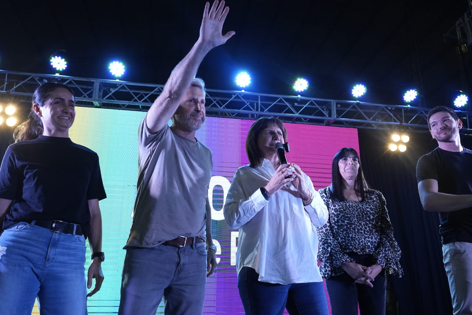 f8b38709-5ddf-4b6a-8401-ab178f4e4fcf.jpg