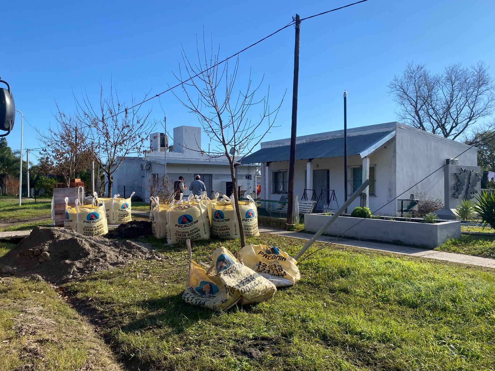 f8b9b31c 154d 4994 8256 ef2cc7a26a36