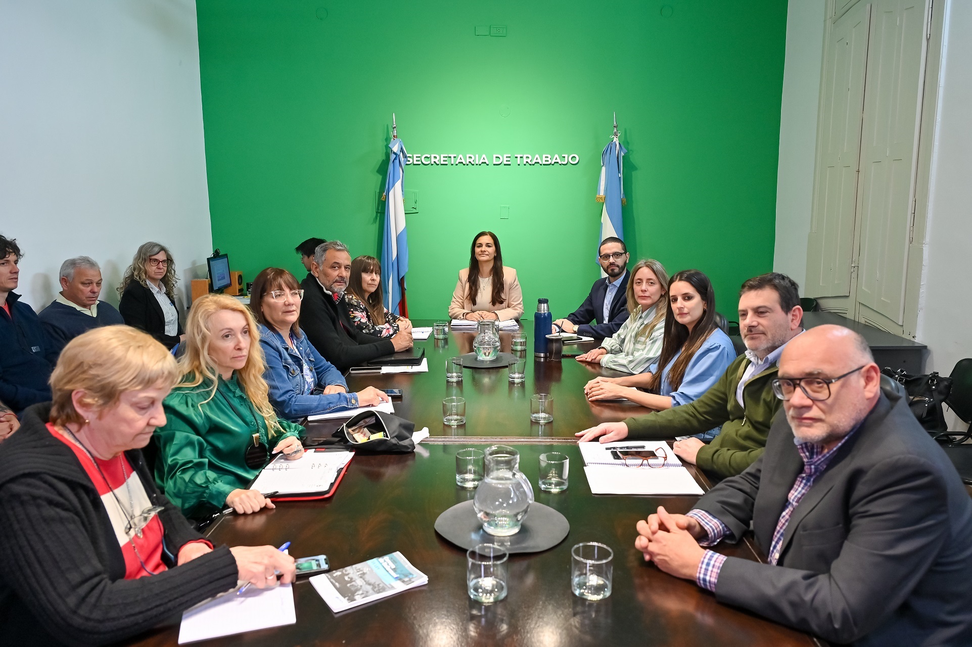 paritaria trabajo tora 2.jpg