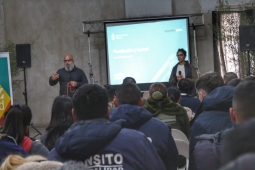 Transporte de Nación capacita a personal de Tránsito en La Paz sobre seguridad vial