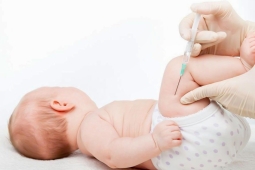 Covid: comenzarán a vacunar a niñas y niños de entre 6 meses y 3 años