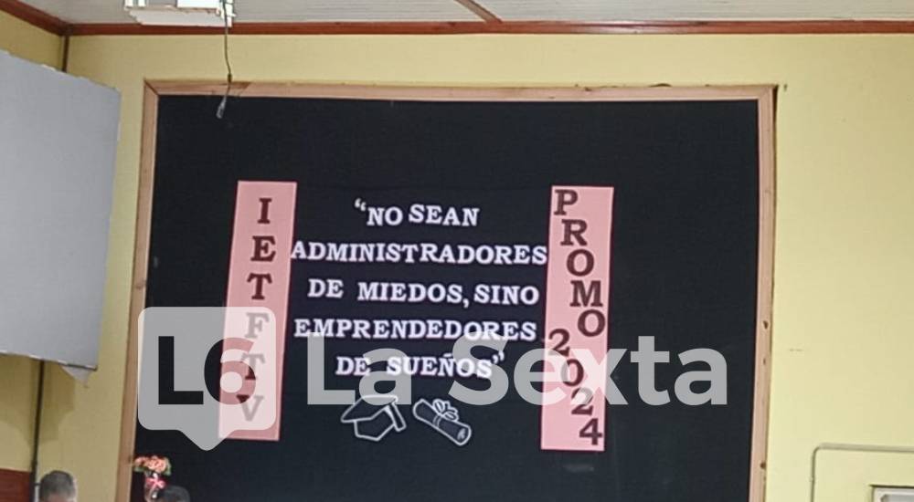 torres egresados 5.jpg